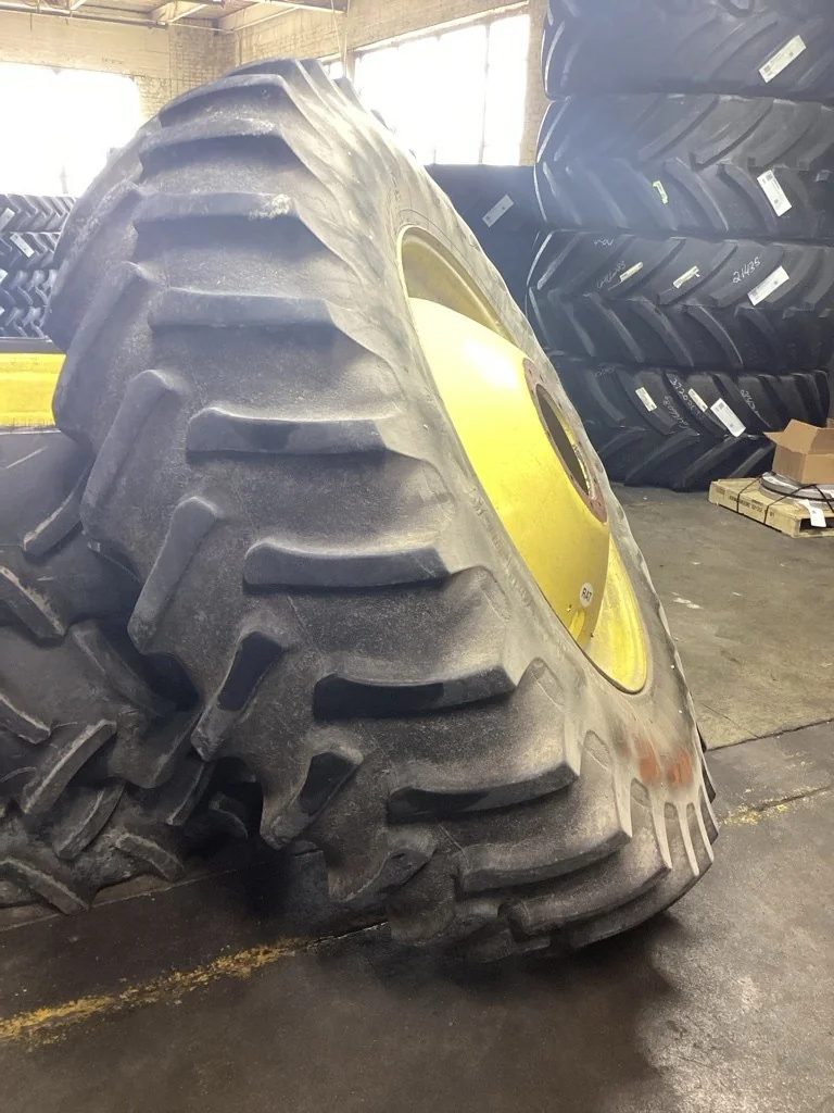 Used 520/85R42 157A8 Firestone RAT 23 TL R-1 80-85% On 18 x 42 (10-13.18-11.09-12.4IN)  Dolly Dual