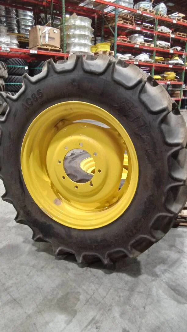 Take-Off 320/85R28 124 B Mitas AC85 TL R-1W 95-100% on 10 X 28 8-10.82-8.78 4/2 Clamp JD Yellow