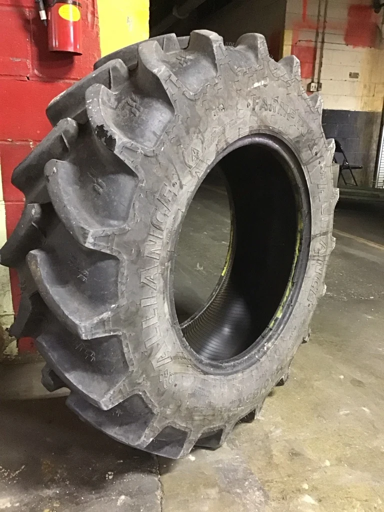 Used 340/85R24 125A8 Alliance Farm Pro II TL R-1W 90-95% image 2