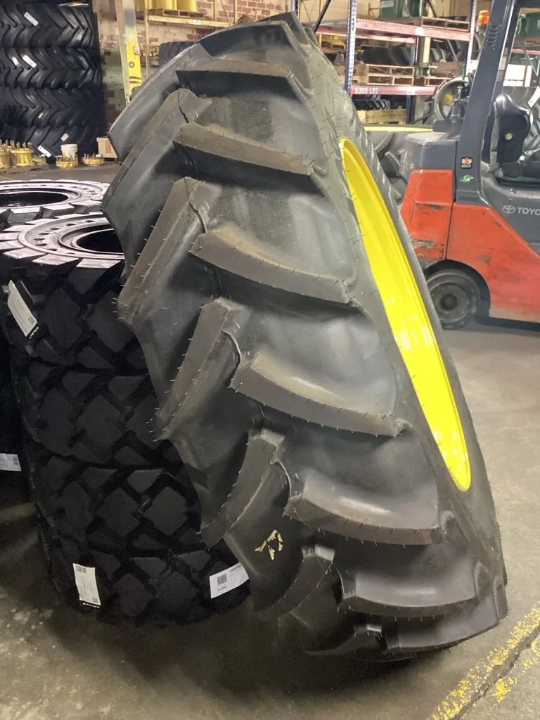 Take-Off 420/85R38 144A8 Mitas AC85 TL R-1W 95-100% On 15 x 38 (8-8-6) Moveero  4/2 Rail/Disc image 3