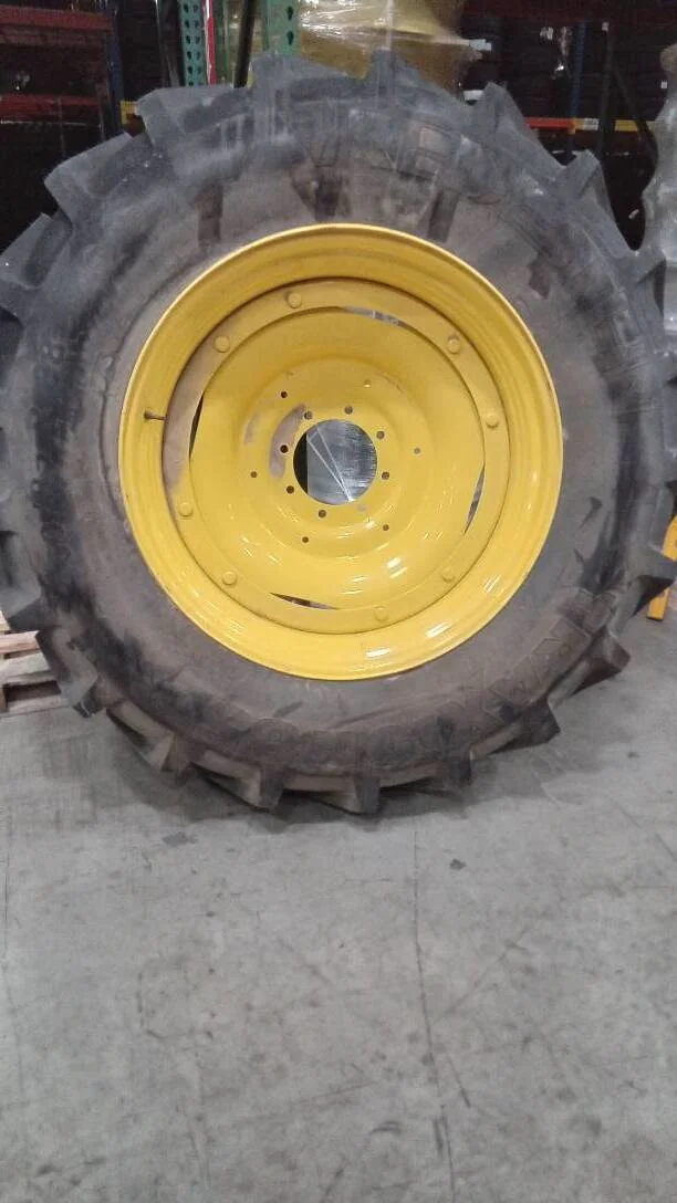 Take-Off 460/85R38 149B Vredestein Traction 85 TL R-1W 95-100% On 15 X 38 (8-10.82-8.78) 4/2 Rail image 3