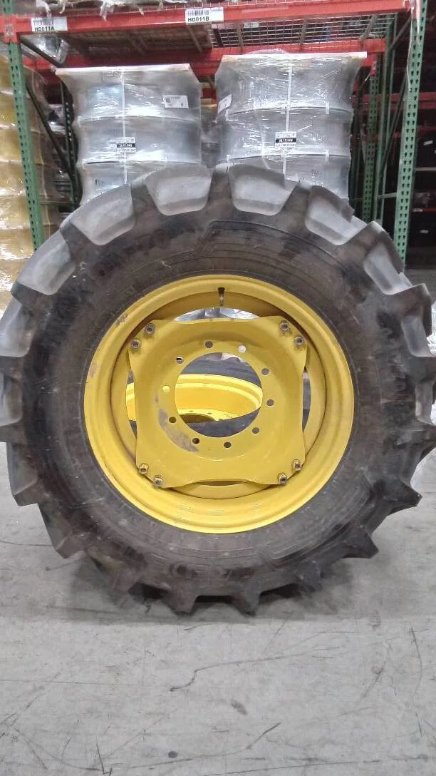 Take-Off 420/70R28 133D Vredestein Traction 70 TL R-1W 95-100% On 12 x 28 (10-13.19-11.07) 4/2 Rai