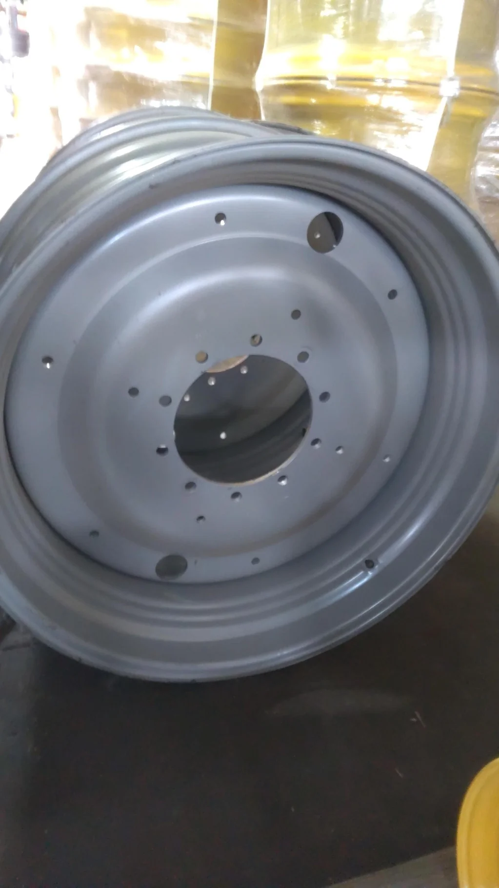 Take-Off 18 X 38 10-13.19-11.07 Solid Gray Wheel