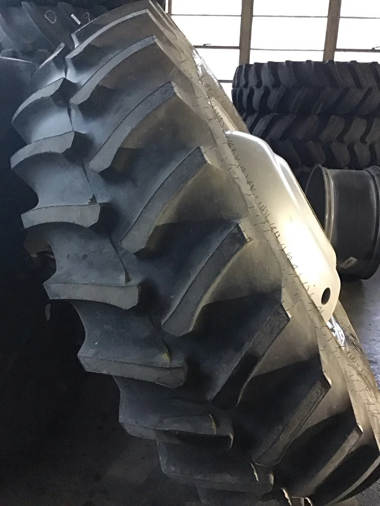 Take-Off 520/85R42 157B Firestone RAT 23 Degree TL R-1 95-100% on 18 x 42 20-13.19-11.07 Dolly Dual image 3
