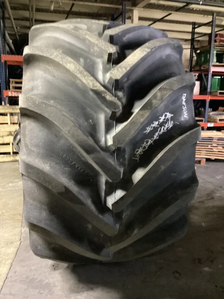 Take-Off  LSW1250/35R46 202B Goodyear Custom Flo Grip TL R-2 95-100% on 44 x 46 20-13.19-11.07 image 5