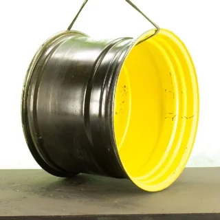 USED 27 X 38 10-13.19-11.07-18.89IN DOLLY DUAL YELLOW WHEEL