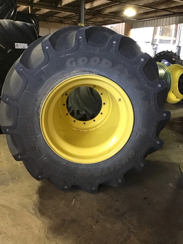 Used LSW 1000/45R32 184D Goodyear Optitrac TL R-1W 65-70% on 27 x 32 12-19.685-17.651 Solid Yellow