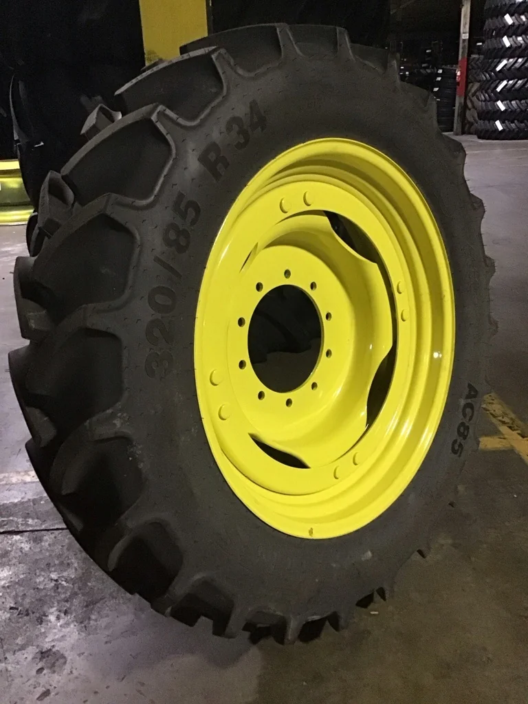 Take-Off 320/85R34 133A8 Mitas AC85 TL R-1W 95-100% on 10 X 34 10-13.19-11.07 4/2 Rail Yellow image 2