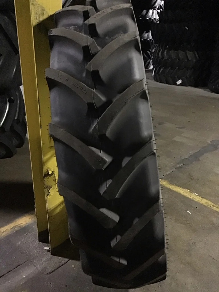 Take-Off 320/85R34 133A8 Mitas AC85 TL R-1W 95-100% on 10 X 34 10-13.19-11.07 4/2 Rail Yellow image 3