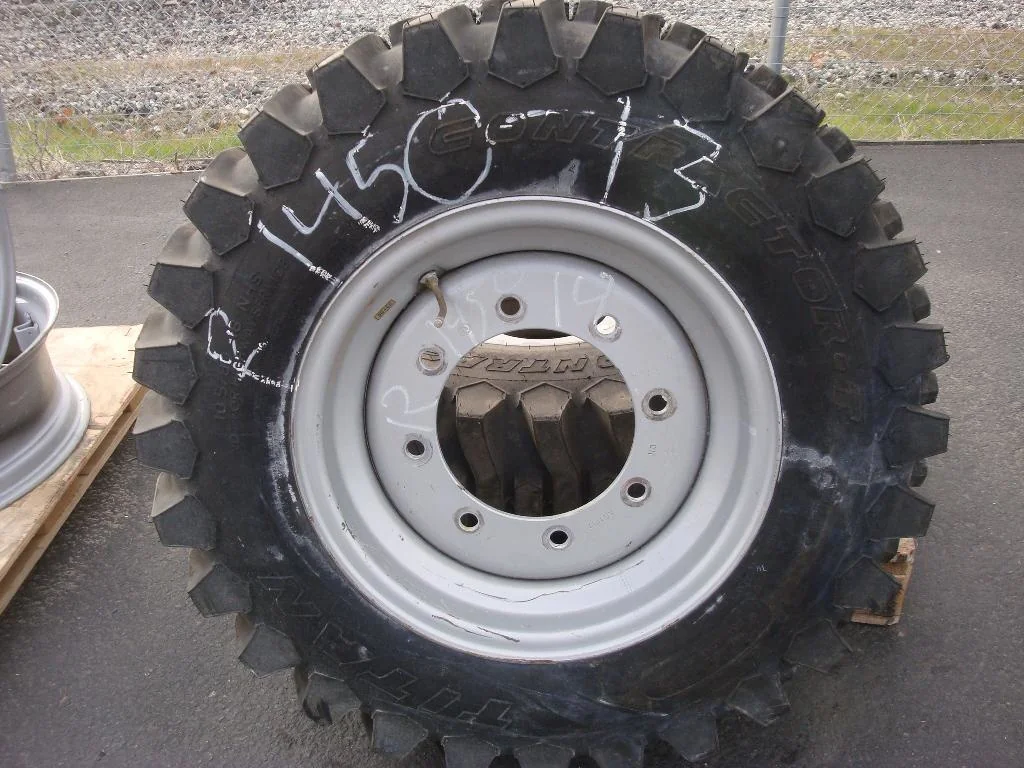 TAKE-OFF 9 X 18 WIL 8-10.82-8.78 -7.0BS AGCO SILVER WHEEL