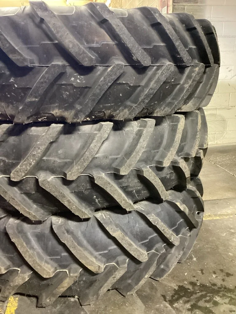 Take-Off 480/80R46 158A8 Michelin Agribib 2 TL R-1W 95-100% On 16x46 R&R/Disc (10-13.19-11.07) image 3