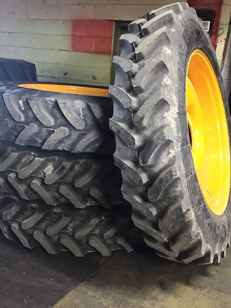 Take-Off VF380/105R50 179D Firestone RAD RC TL R-1W 95-100% on 13 x 50 10-14.57-12.42 Bubble image 2