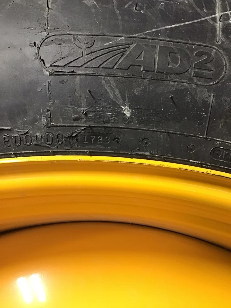 Take-Off VF380/105R50 179D Firestone RAD RC TL R-1W 95-100% on 13 x 50 10-14.57-12.42 Bubble image 3