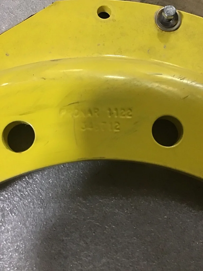 Used Disc 34" 12-16.732-14.620 Waffle 3 Bolt Yellow image 2