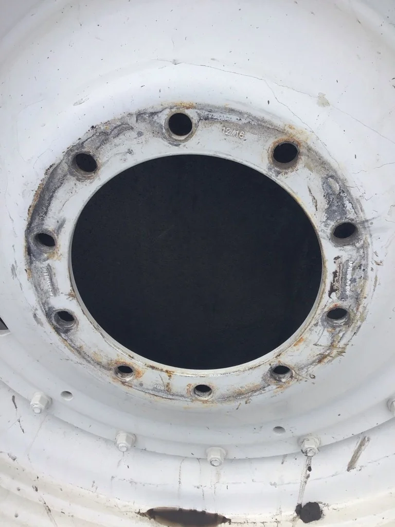 Used 480/80R46 158A8 Alliance Farm Pro TL R-1W 85-90% On 16 x 46 (10-13.19-11.07) R&R/ Disc image 5
