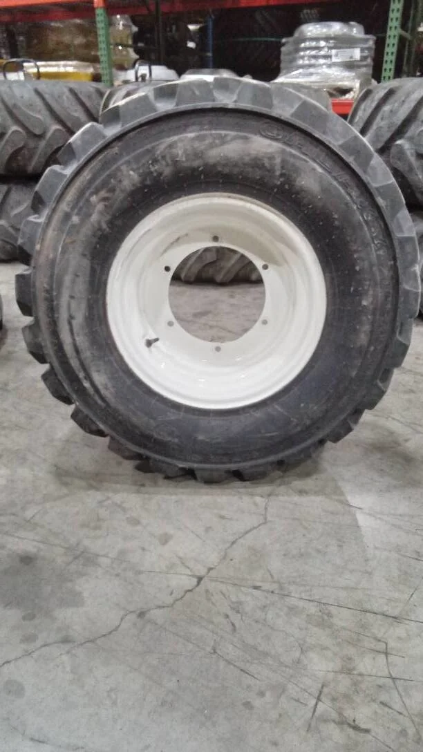 Take-Off 12.5/80-18 10PLY Galaxy Beefy Baby TL I-3 95-100% On 9 x 18 (6-11.220-9.853) Solid Wheel