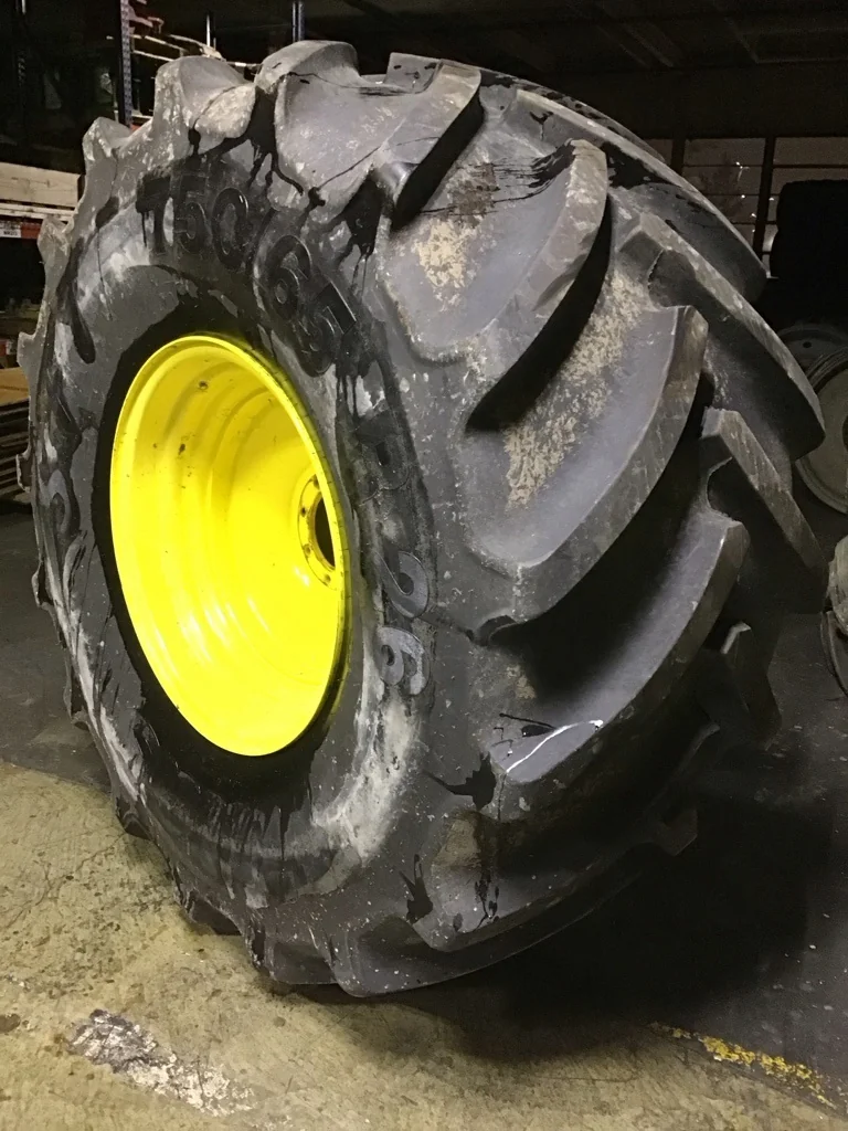 Used 750/65R26 166D Mitas SFT TL R-1W 90-95% on 25 x 26 8-8-6 Combine Yellow Wheel (Assembly) image 2