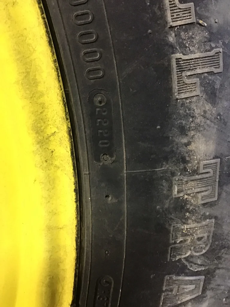 Used 380/80R38 142B Firestone RAD DT TL R-1W 65-70% on 12 x 38 10-13.19-11.07 Waffle 3 Bolt Yellow image 2