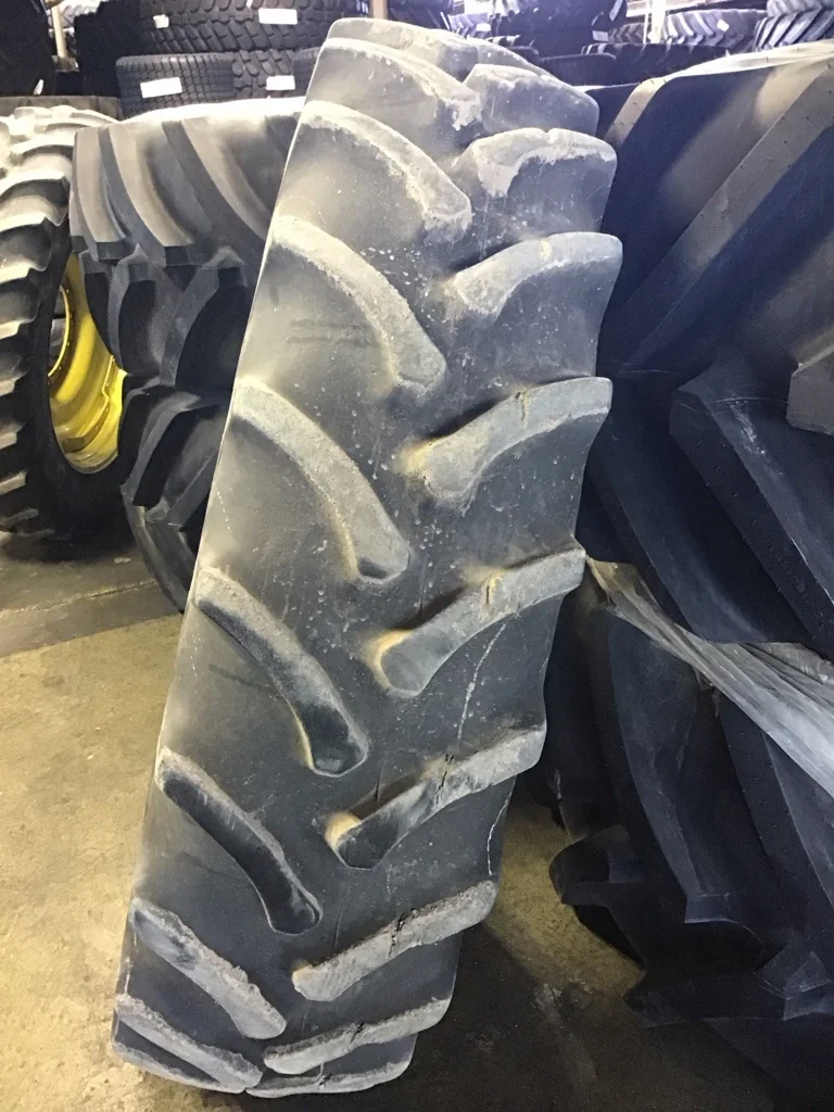 Used 380/80R38 142B Firestone RAD DT TL R-1W 75-80% on 12 x 38 10-13.19-11.07 Waffle 3 Bolt Yellow image 7