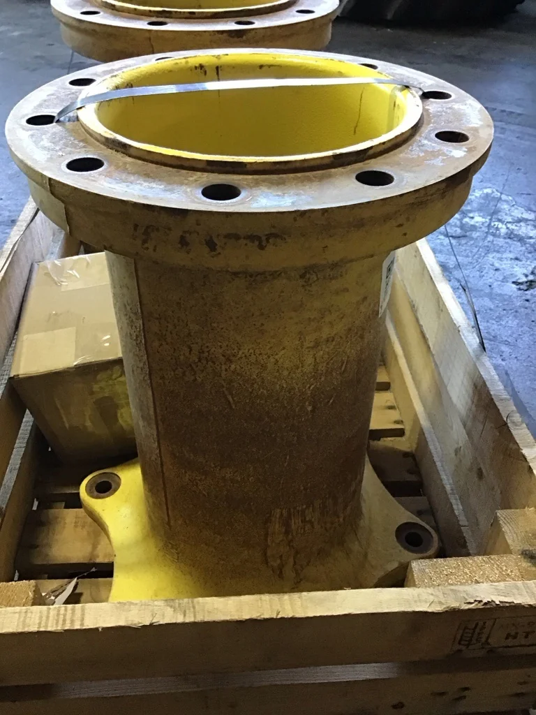 Used 21.5" 12-16.732-14.620 JD FWD Extension w/ 6" Spacer Yellow image 4