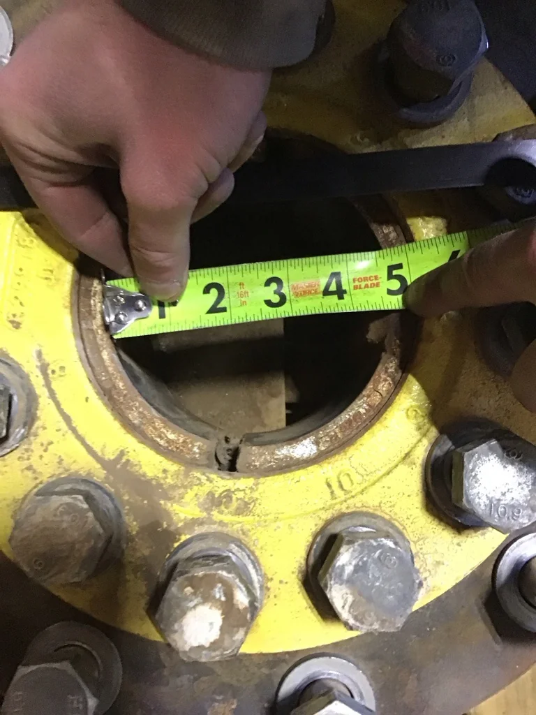 Used 5" 10-13.19-11.07 Hub JD Yellow image 2