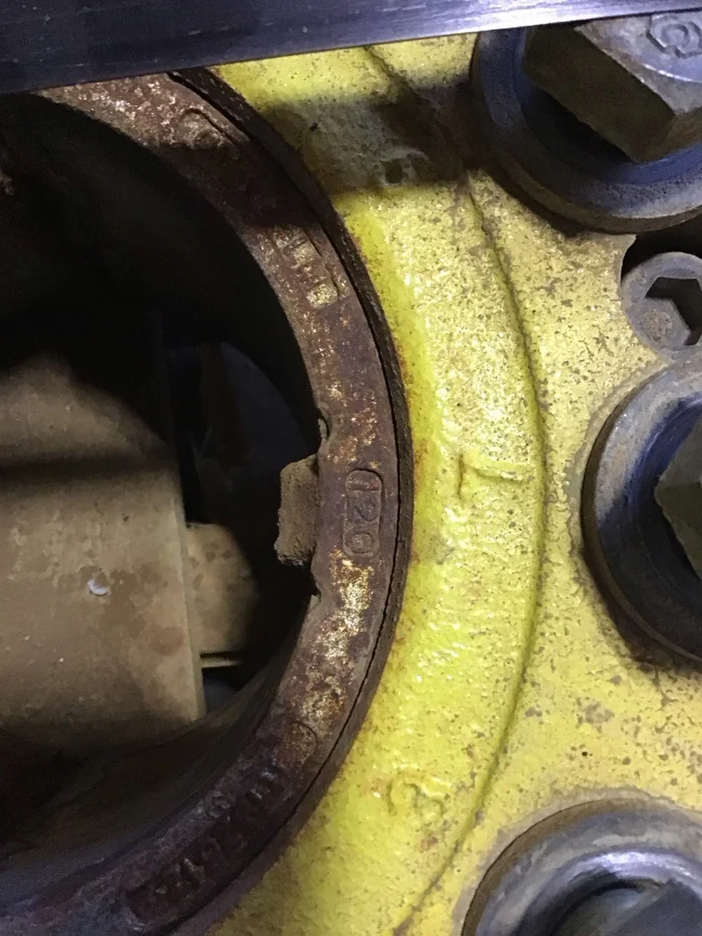 Used 5" 10-13.19-11.07 Hub JD Yellow image 3