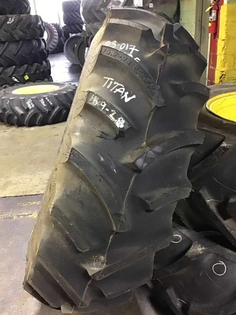 Take-Off 16.9-28/6 Titan Hi-Traction Lug TL R-1 95-100% on 15 x 28 8-8-6 WIL 4/2 Clamp Yellow Wheel image 4