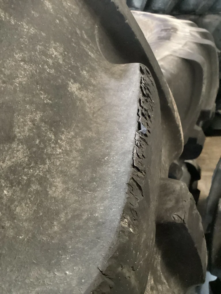 Used 620/70R46 176A8 Goodyear STR DT820 TL R-1W 75-80% On 21 x 46 12-32.047-30.078 Titan R&R Yellow image 5