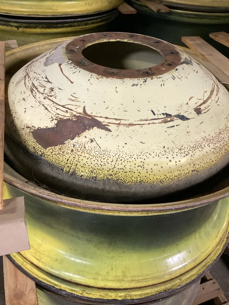 USED 18 x 42 10-13.187-11.07-14.4 (INSIDE) DOLLY DUAL YELLOW WHEEL image 3