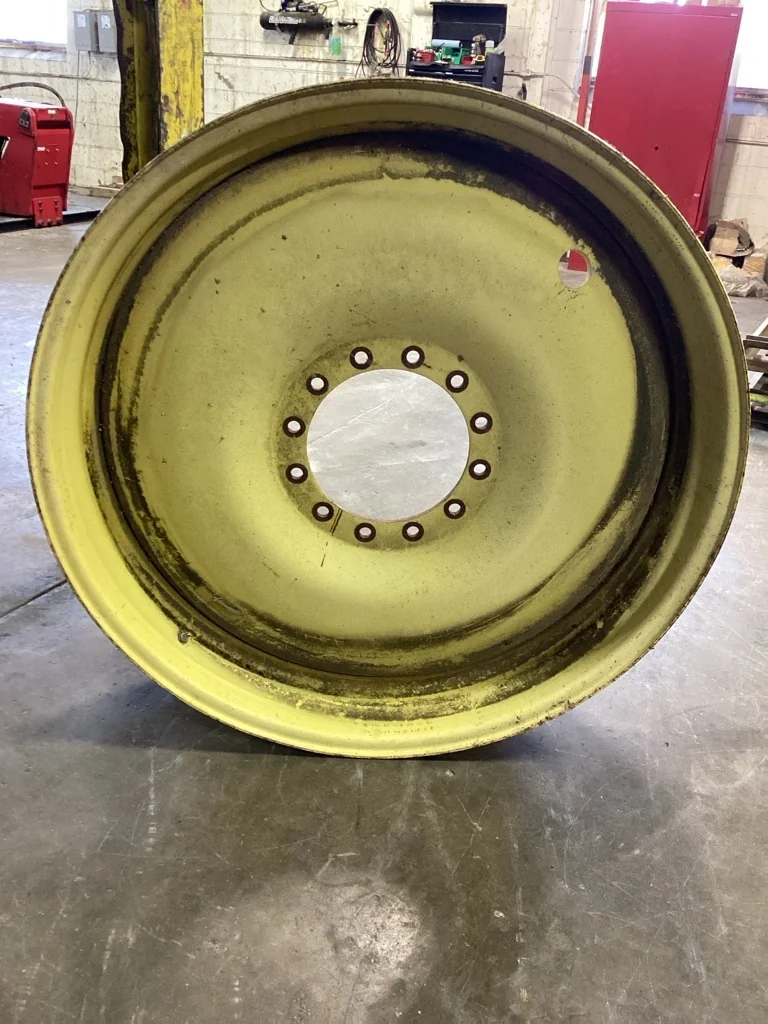 Used 13 x 46 12-13.976-11.857-1 Yellow Bubble Disc Wheel
