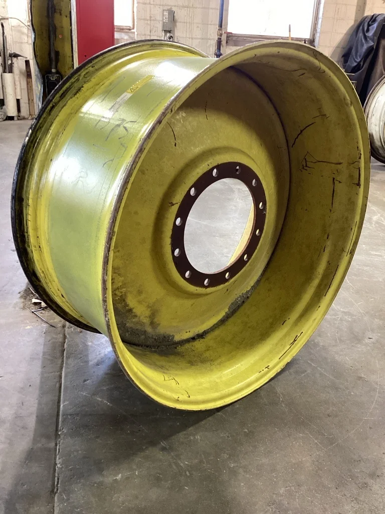 Used 18 x 38 12-13.976-11.857-1 Solid Yellow Wheel image 2