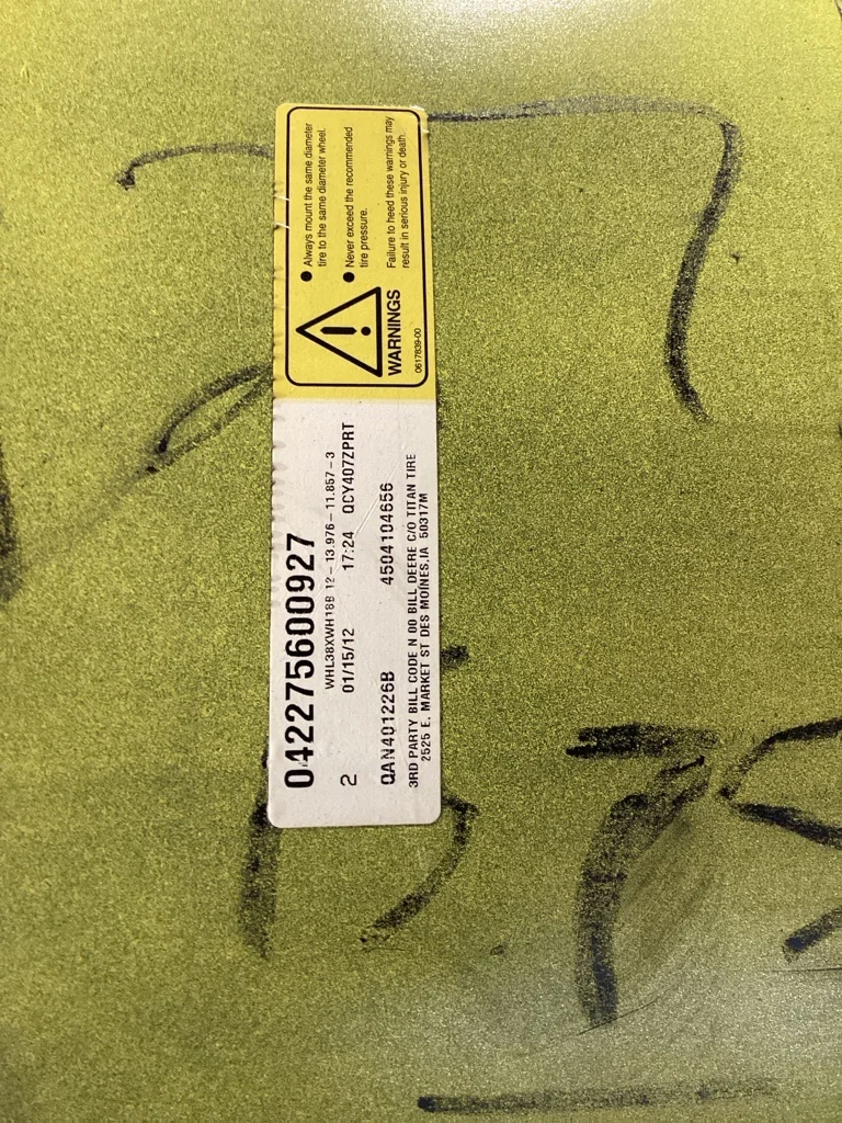 Used 18 x 38 12-13.976-11.857-1 Solid Yellow Wheel image 3