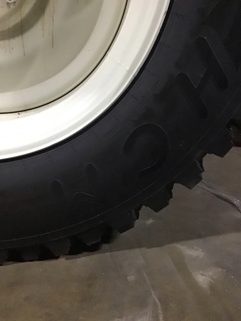 Take-Off 480/80R38 161D Mitas High CM TL Multi-Purpose 95-100% on 15 x 38 8-10.82-8.78 Solid image 2