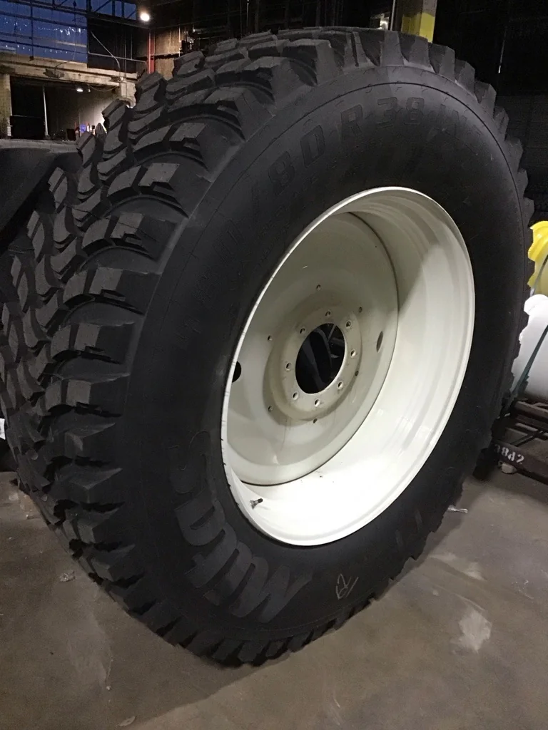 Take-Off 480/80R38 161D Mitas High CM TL Multi-Purpose 95-100% on 15 x 38 8-10.82-8.78 Solid image 4