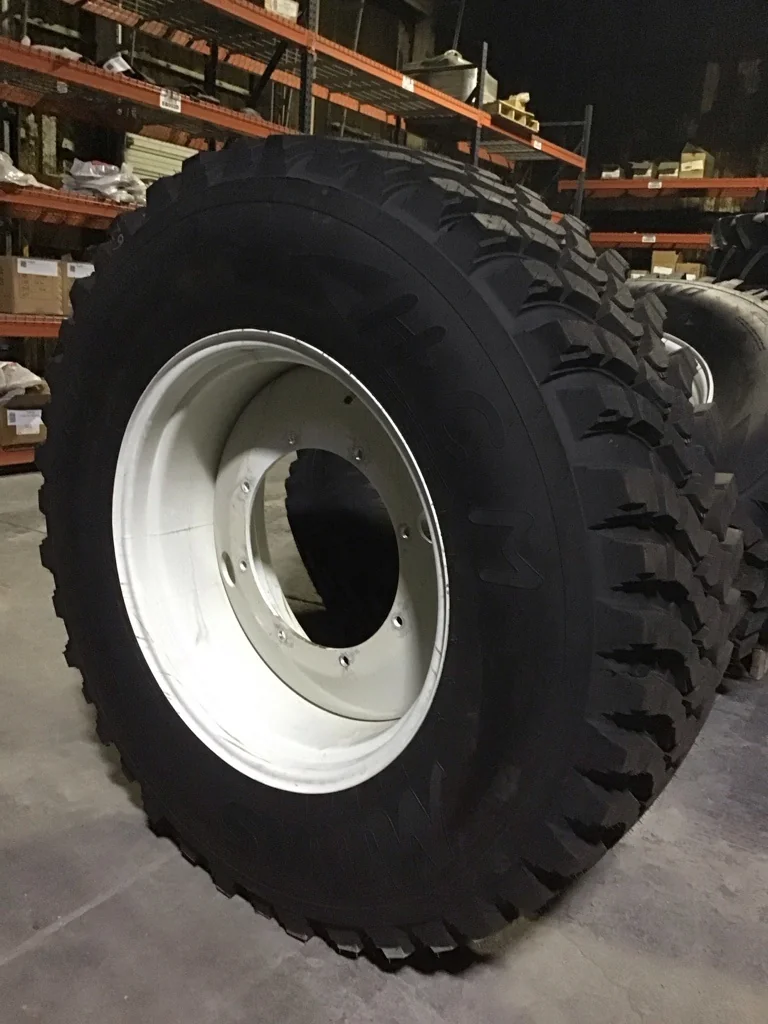 Take-Off 400/80R28 146D Mitas High CM TL Multi-Purpose 95-100% on 14 x 28 8-15.995-14.281 Solid image 2