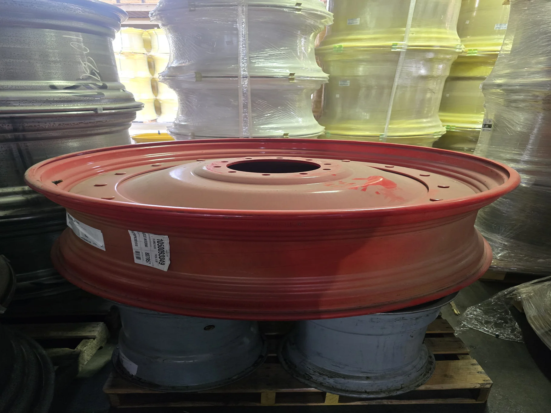 Take-Off 15 x 50 (10-13.19-11.07) Rim & Rail Fendt Red Wheel w/ Disc