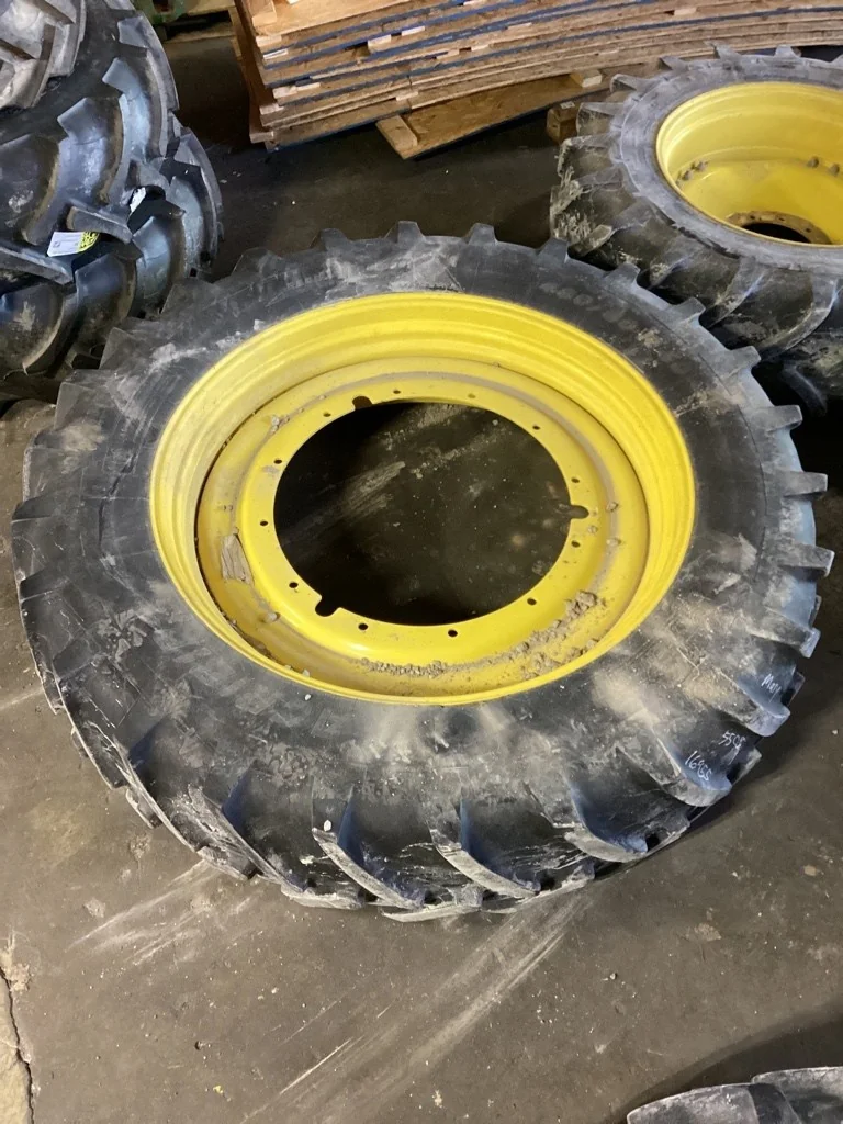 Used 480/80R50 158A8 Michelin Agribib TL R-1W 70-75% On 15 x 50 12-32.047-30.078 R&R wheel