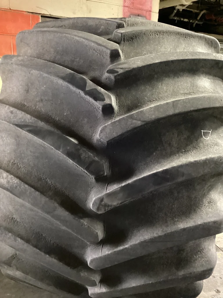 Used 76 x 50.00-32 177B Firestone Flotation 23 DT HF-3  75-80% On 44 x 32 10-13.19-11.07 Yellow image 4