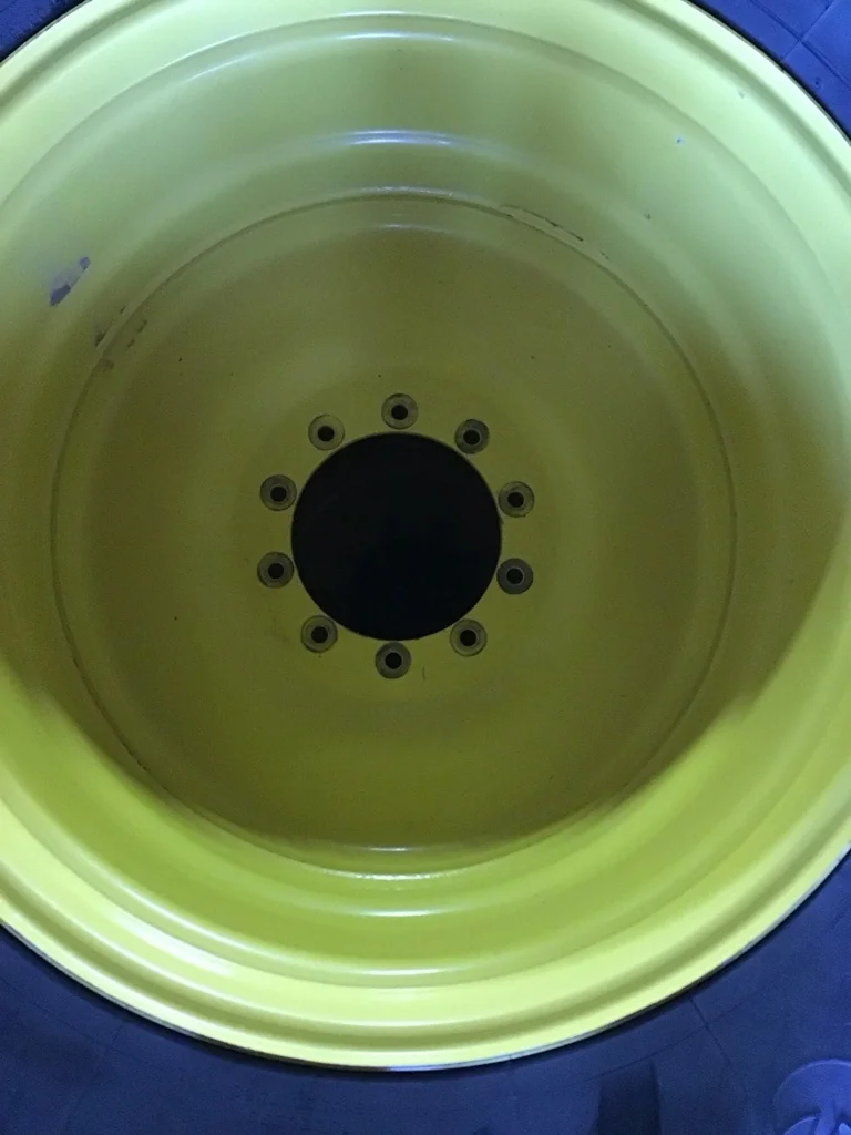 Take-Off 710/70R38 166B Firestone RAD DT TL R-1W 95-100% on 23 x 38 10-13.19-11.07 GKN Yellow image 3
