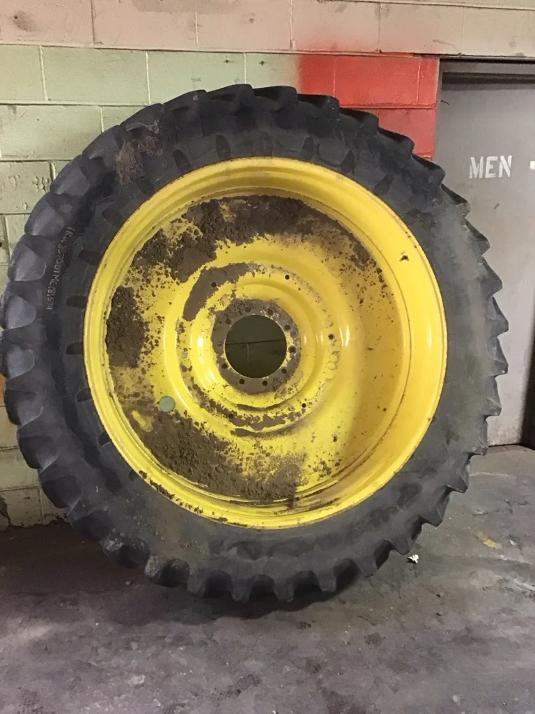 Used 380/90R54 152A8 Firestone Radial 9000 TL R-1W 65-70% on 12 x 54 10-13.19-11.07 Dual Yellow