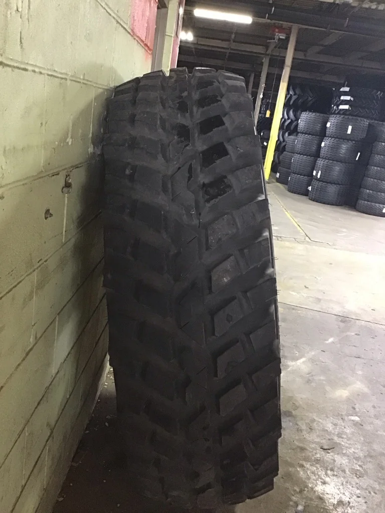 Used 480/80R34 164A8 Nokian TRI 2 TL Multi Use 80-85% on 15 x 34 8-8-6 Solid Yellow Wheel (Assembly) image 2