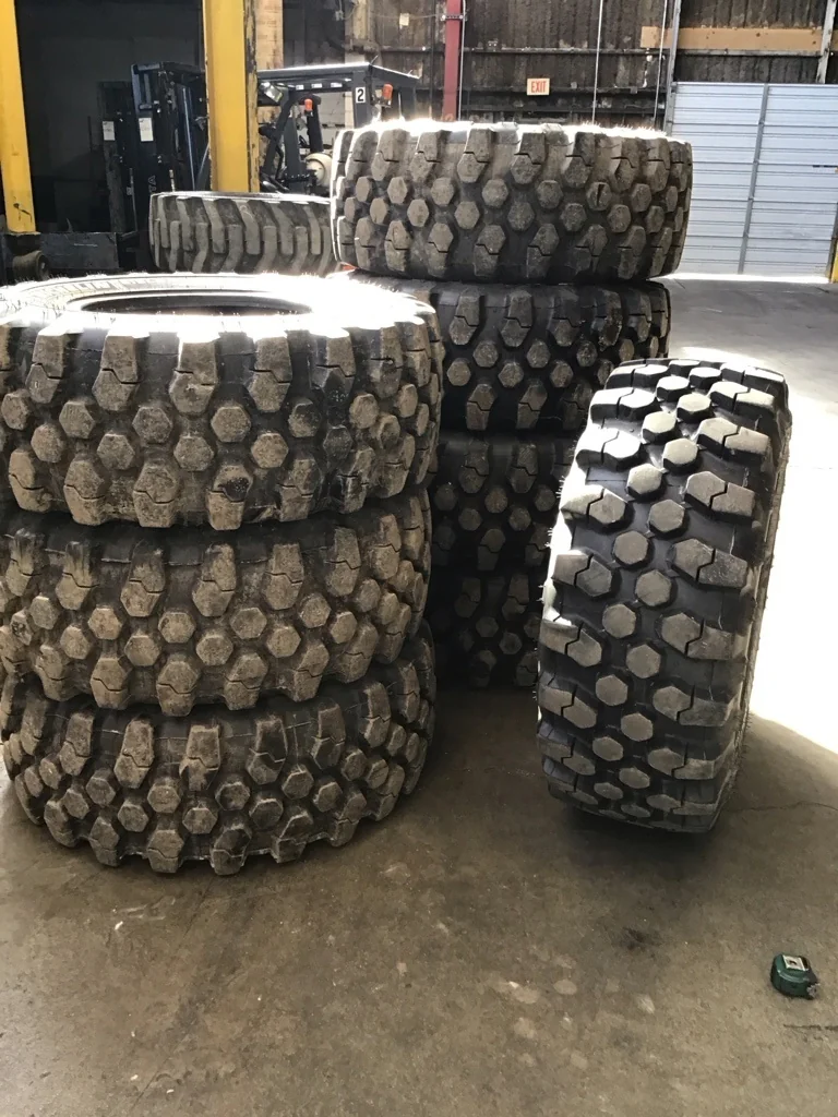 Take-Off 400/70R20 149A8 Michelin Bibload TL R-4 95-100% image 3