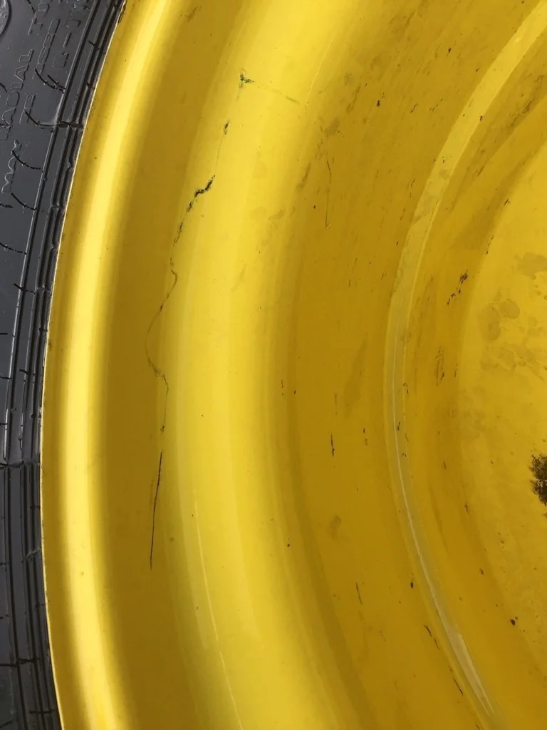 Used 520/85R42 157D Goodyear Optitrac TL R-1W 90-95% On 18 x 42 (20-13.189-11.07-15.56IN)Inside DD image 2