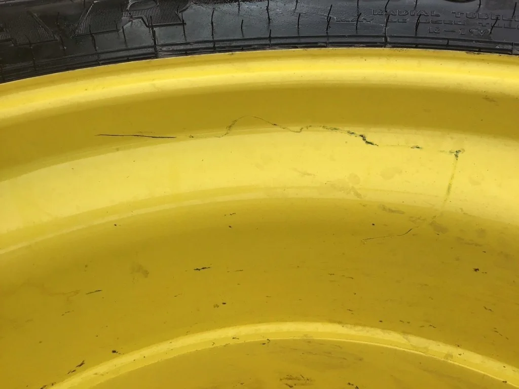 Used 520/85R42 157D Goodyear Optitrac TL R-1W 90-95% On 18 x 42 (20-13.189-11.07-15.56IN)Inside DD image 5