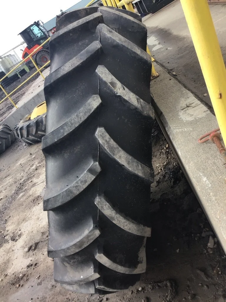 Used 520/85R42 157D Goodyear Optitrac TL R-1W 90-95% On 18 x 42 (20-13.19-10.50) Outside DD image 3