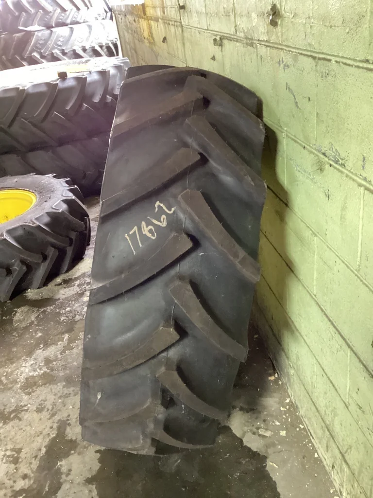 Take-Off 380/85R24 131B Mitas AC85 TL R-1W 95-100% on 12 x 24 8-10.82-8.78 4/2 Clamp Yellow Wheel w/ image 2