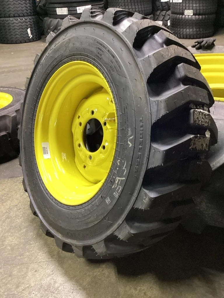 Take-Off 260/70-16.5 6Ply Galaxy XD2010 TL R-4 95-100% On 8 x 16.5 (6-6-4.62) Titan Implement Wheel image 2
