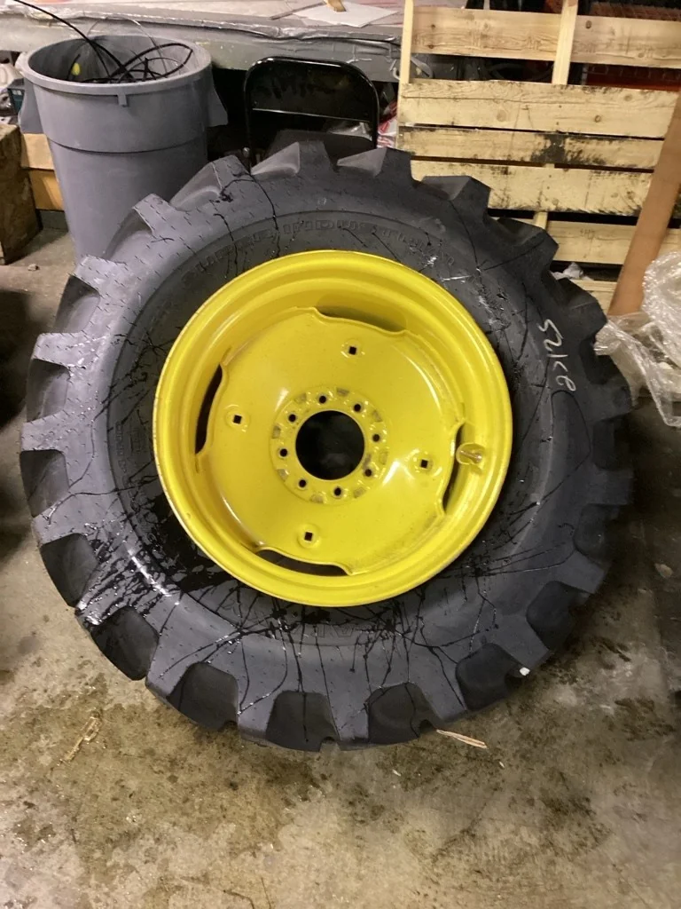 Take-Off 440/80-24 138A8 Galaxy Super Industrial Lug TL R-4 95-100% On 15 x 24 (8-8-6) Solid Wheel