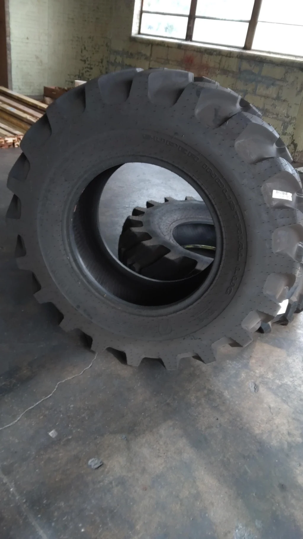Take-Off 440/80-24 138A8 Galaxy Super Industrial Lug TL R-4 95-100% image 4