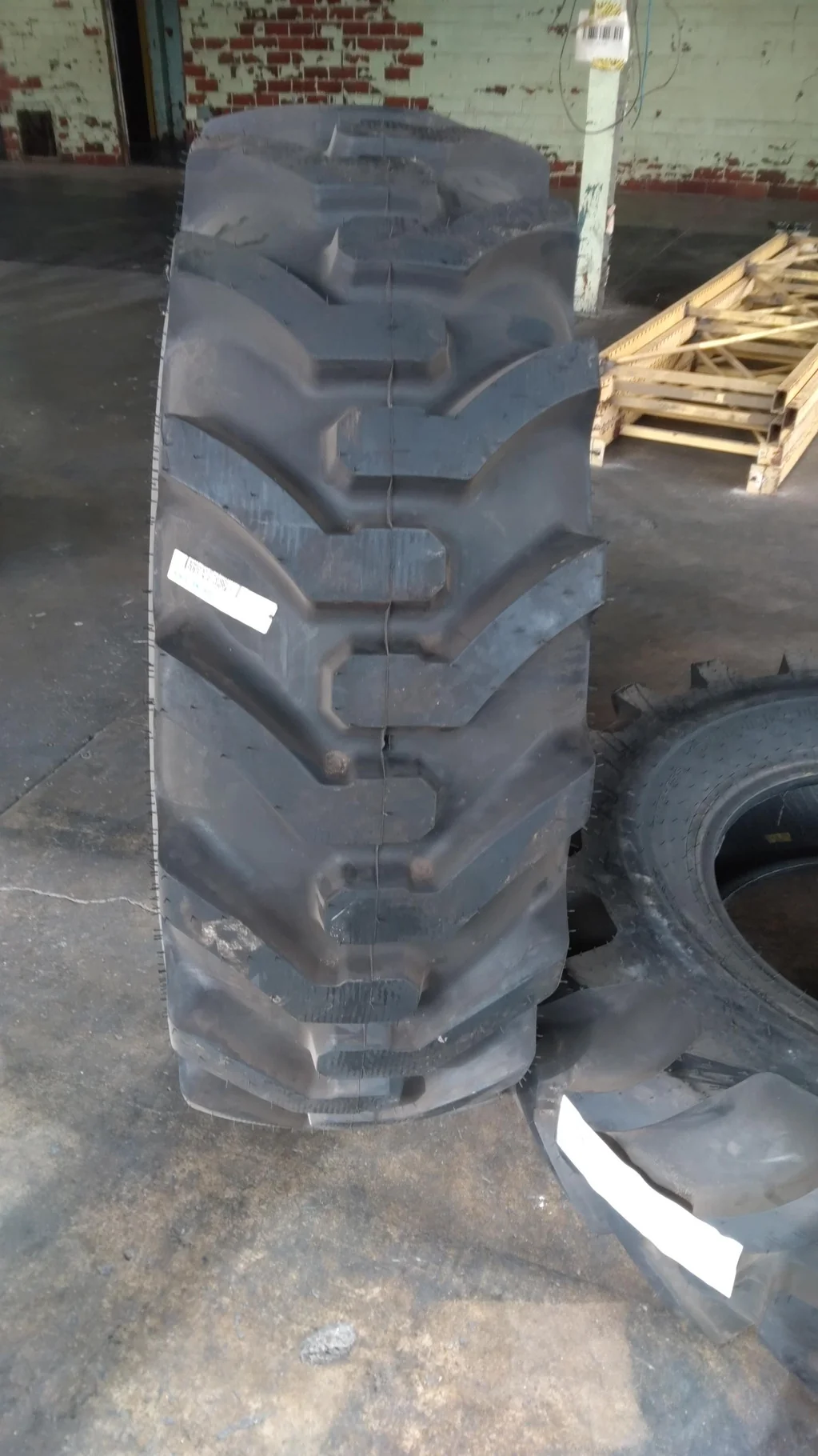 Take-Off 440/80-24 138A8 Galaxy Super Industrial Lug TL R-4 95-100% image 6